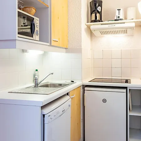T3 Cosy Pour 6 Pers Avec Balcon, - Fr-1-807-1 Apartment Saint-Francois-Longchamp
